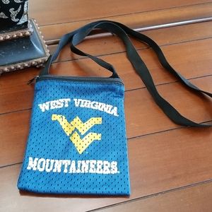 WV 💙💛 MOUNTAINEER POUCH PURSE